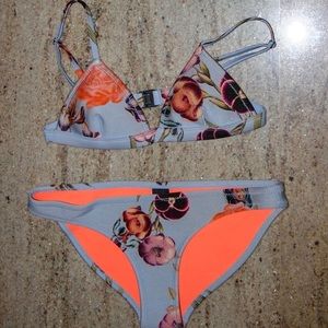 Triangl XS/S Petra Lilac Swimsuit